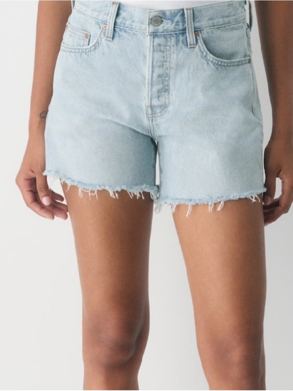 Aritzia Denim Forum "The Ex-Boyfriend" Hi-Rise shorts